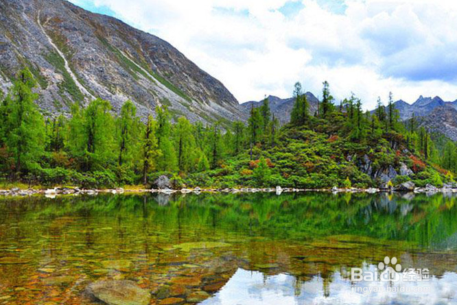 出外旅游观景看美貌找到自己心中的香格里拉