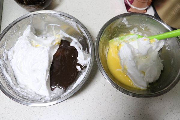可可双色戚风蛋糕