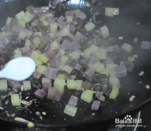 双豆烧海参的做法