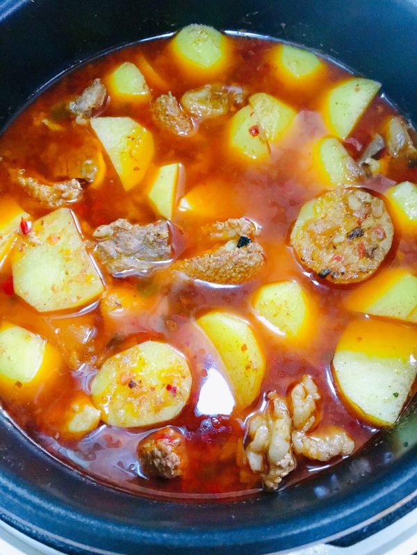 牛肚牛腩焖土豆