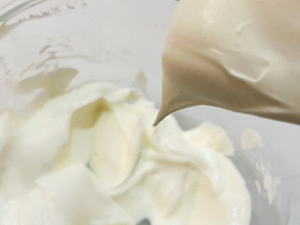 生椰白桃乌龙茶蛋糕