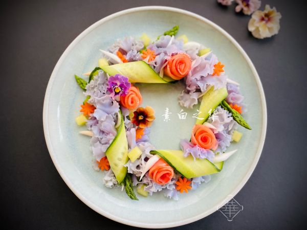 绣球菌蔬果沙拉