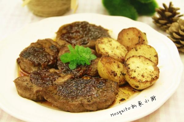 香煎黑胡椒牛排