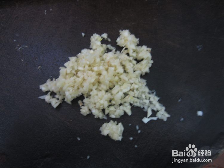 黑椒脆皮鸡翅的做法