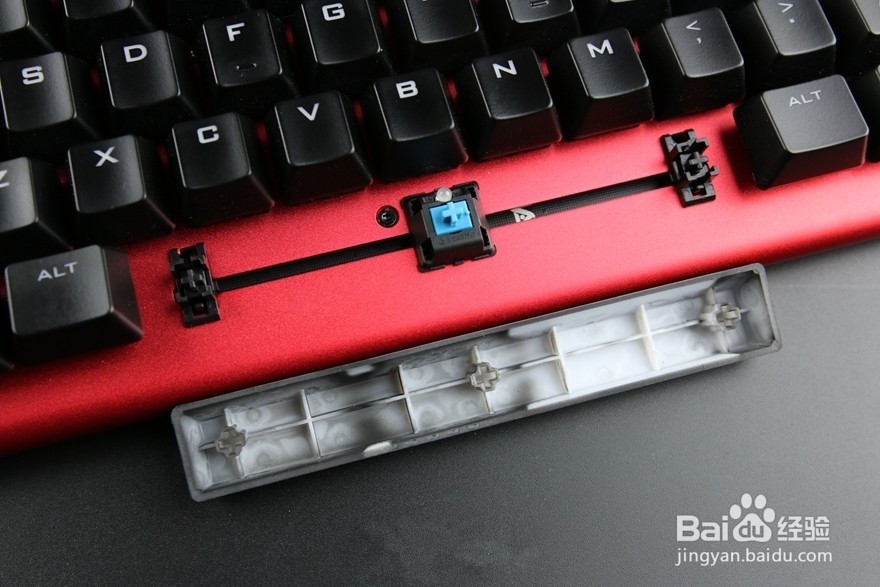 钛度金属师TKM-300电脑机械键盘评测