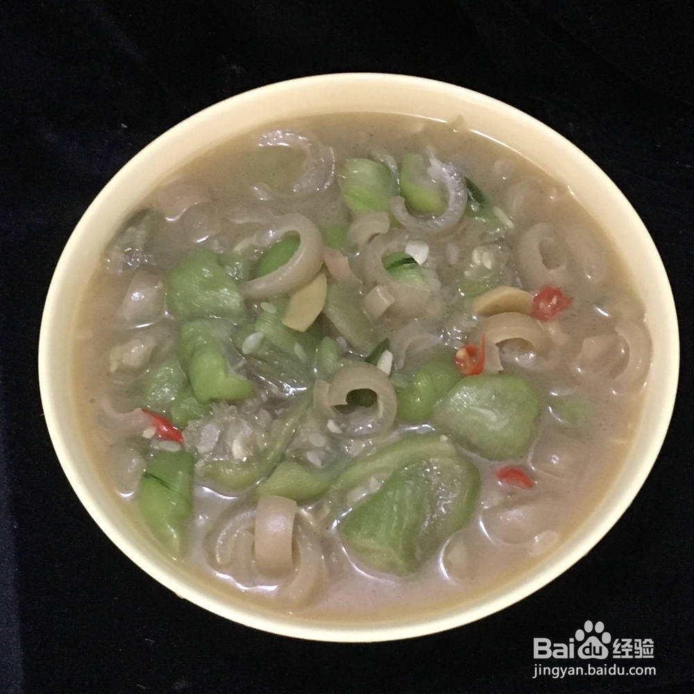 丝瓜焖猪皮怎么做简单好吃？