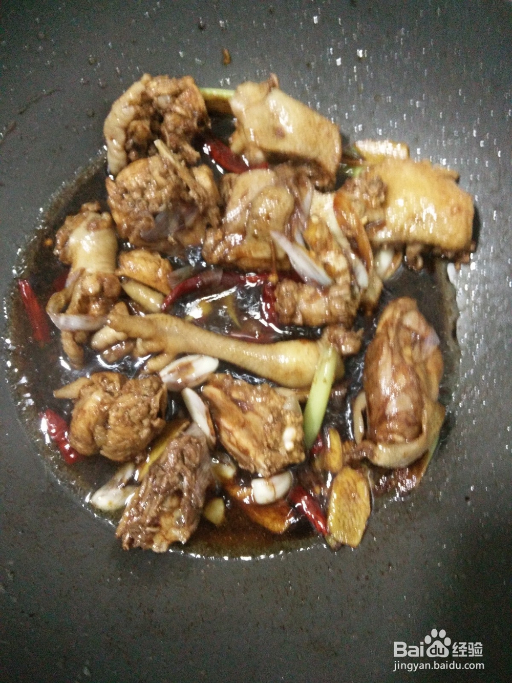 土豆焖鸡的做法