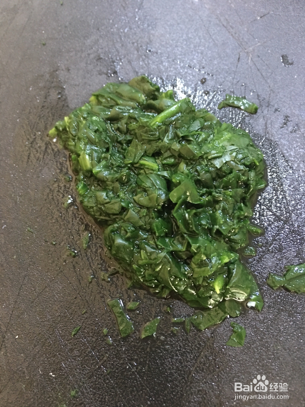 宝宝也爱吃的鲜虾菠菜胚芽米蛋黄粥