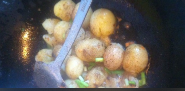 孜然味的小土豆