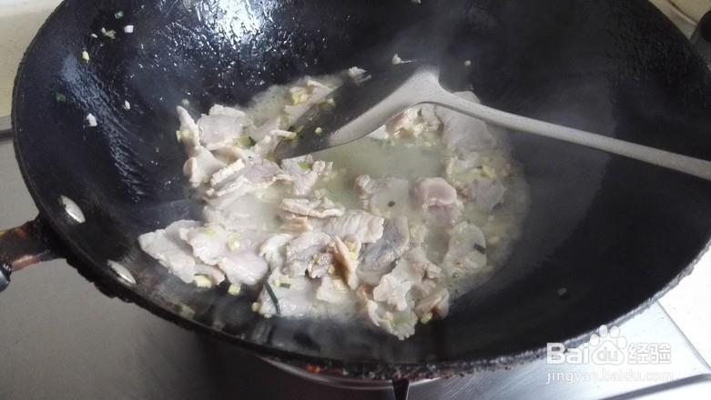 腊肉炒土豆片