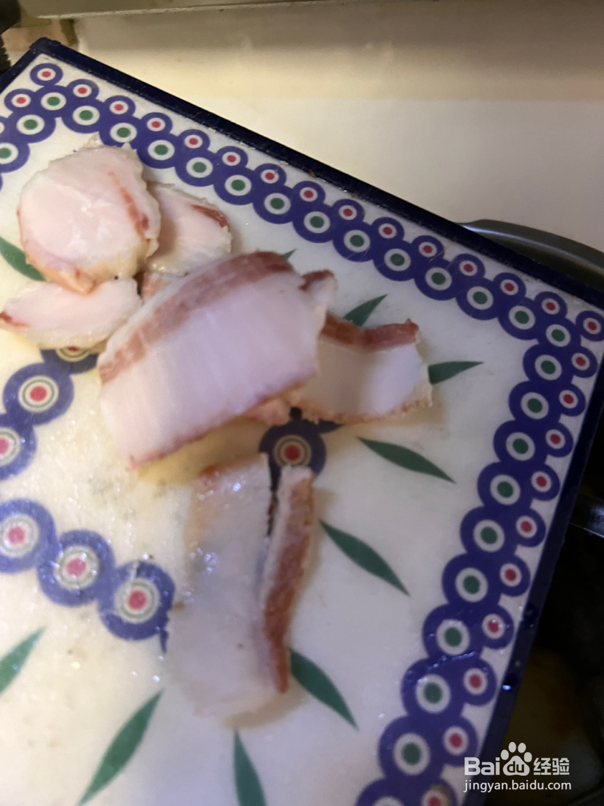 小鸡炖蘑菇香晕了的做法