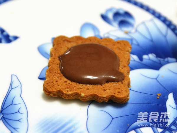 层层味蕾的惊喜-红糖芝麻夹心饼干