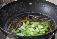 黄金海茸拌西芹