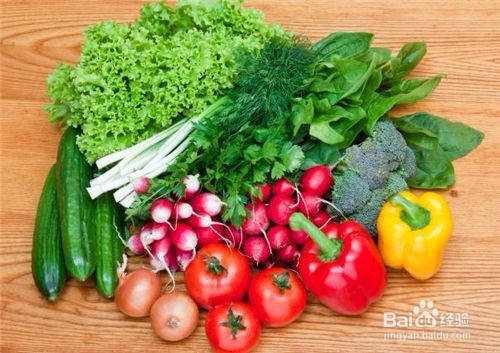 夏天如何预防脸上长小痘？