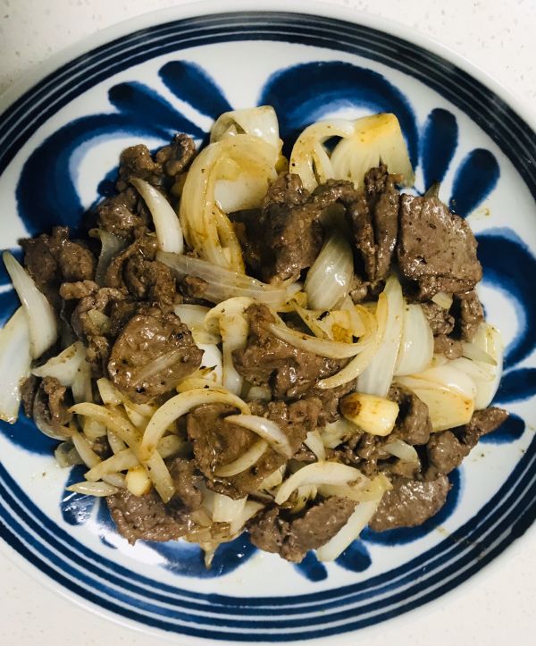黑椒牛肉爆洋葱