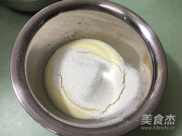 枣泥蛋糕卷的做法