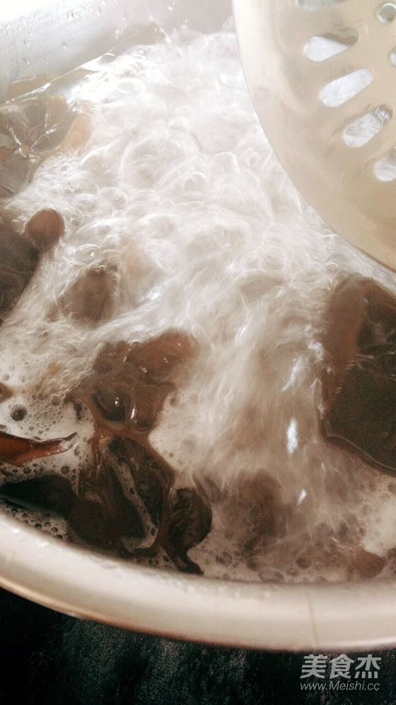 蒜蓉木耳炒蛋