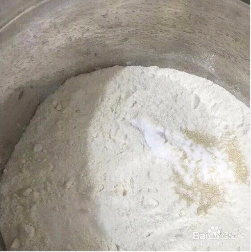 在家自制油条的家常方法，健康简单味道好！