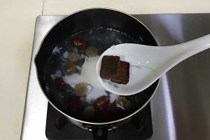 冷冷的冬天就要喝私藏菜桂圆烧蛋 补血养颜
