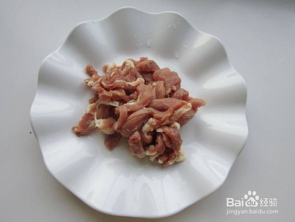 椒香羊肉炒芹菜的做法