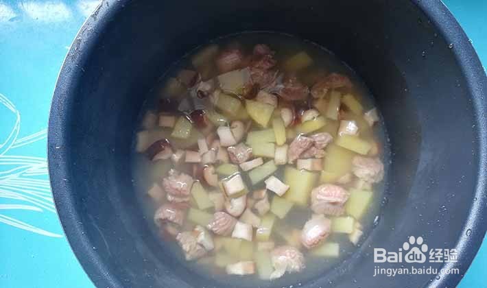 土豆炖牛肉怎么做