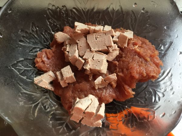鹅肝酱牛肉汉堡