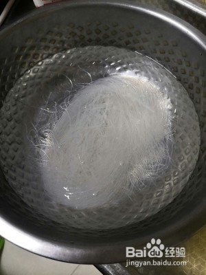 健康养生佳品蒜蓉粉丝茄子的做法