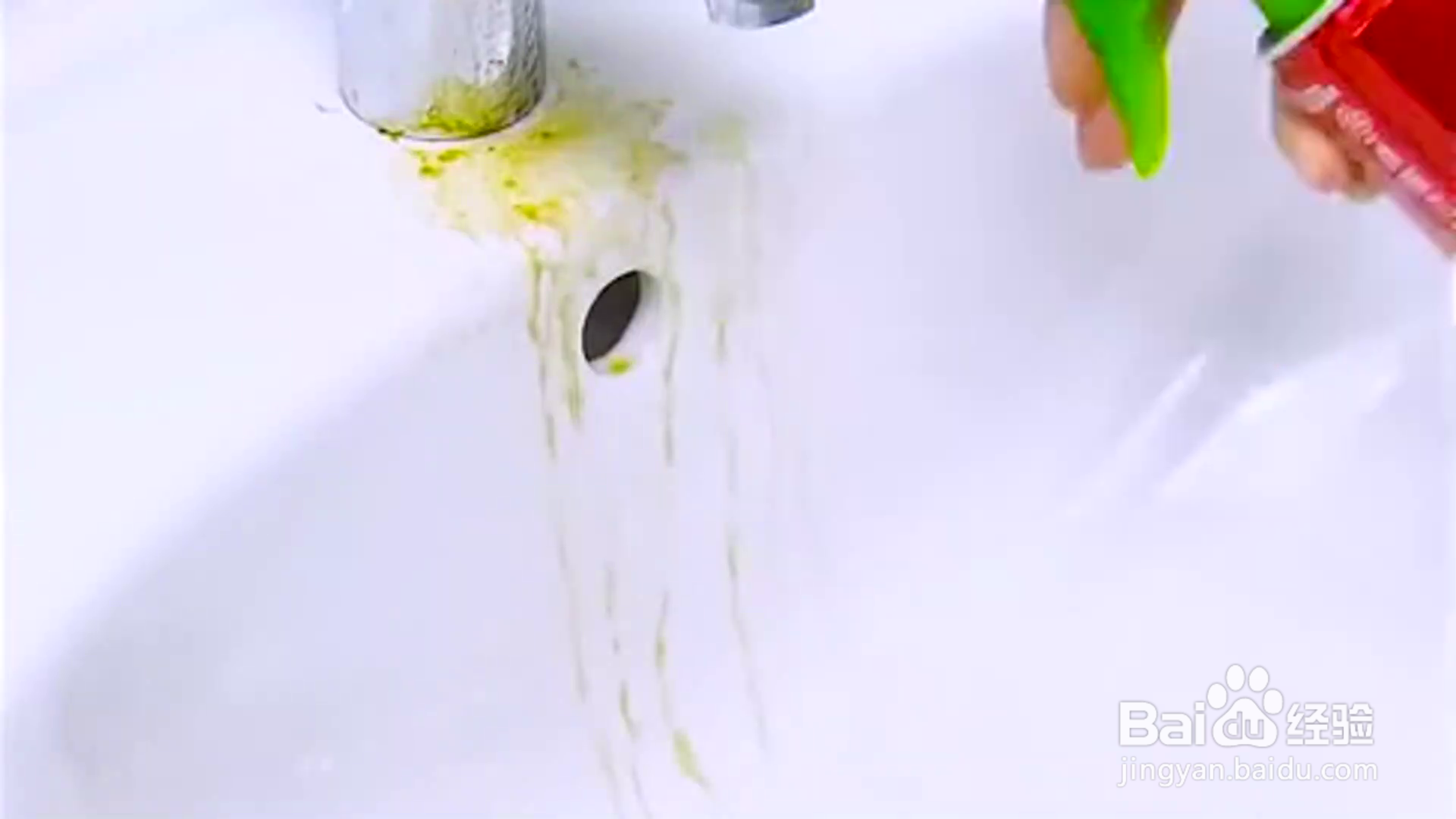 教你一招废弃的瓶盖变废为宝?