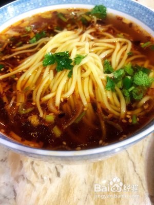 冬天御寒必备面食——酸汤面