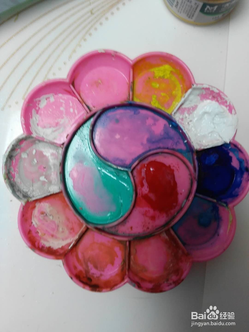 周冬雨的仕女画法。