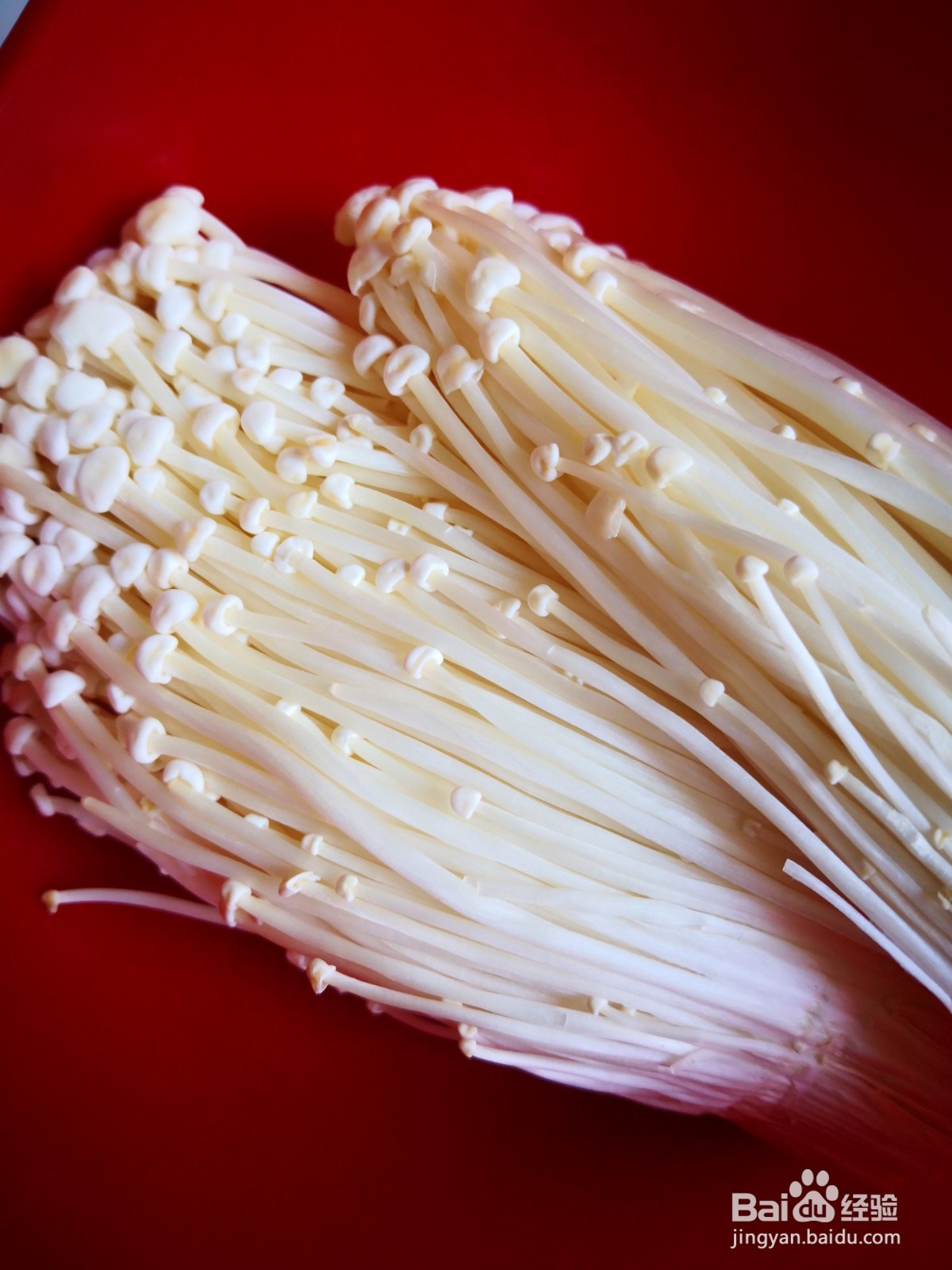 金针菇拌青椒丝