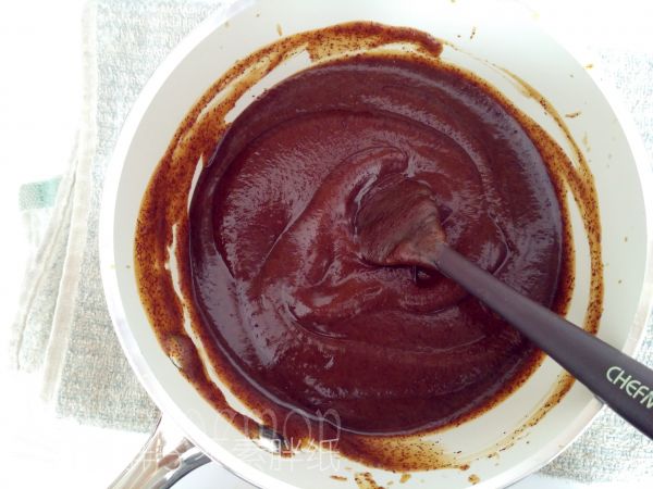 枣泥海绵纸杯蛋糕