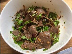 凉拌牛肉怎么做最好吃