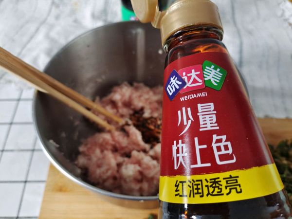 消暑热吃马齿苋肉包