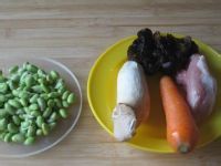 杏鲍菇肉片炒毛豆的做法