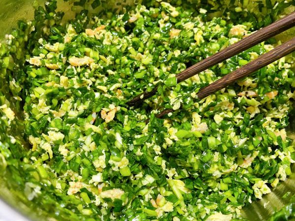 韭菜鸡蛋虾仁饼