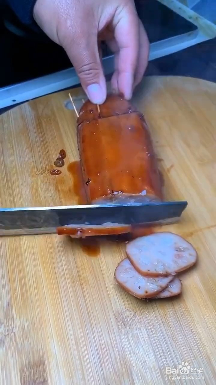 怎么在家自制美味的黑糖糯米藕