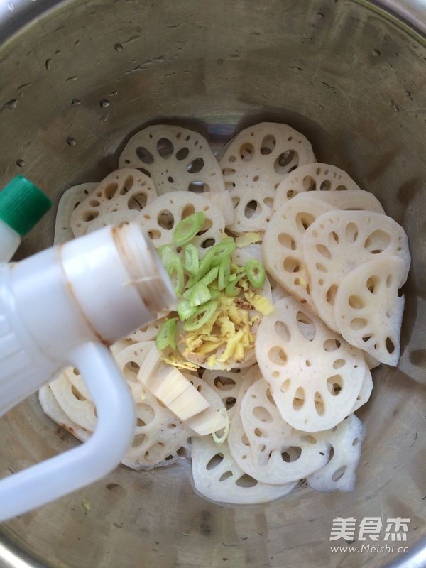 凉拌藕片的做法