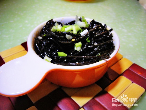 如何凉拌核桃花!