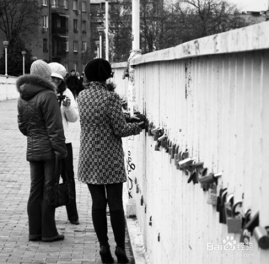 世界上10大能“锁”住爱情的地方
