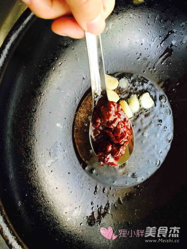 青椒炒香干的做法