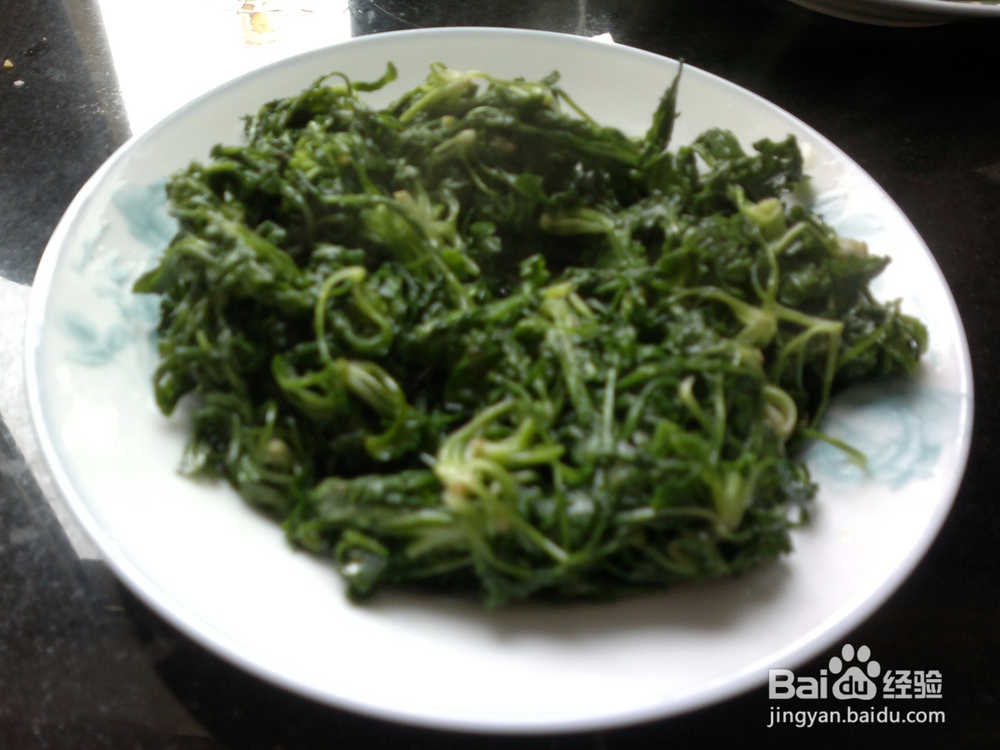 开春刮油清肠菜清炒荠菜的做法