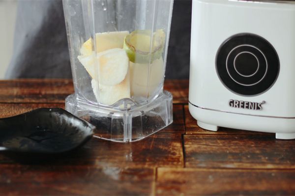 牛油果雪梨酸奶