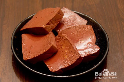 如何选择给身体排毒的食物