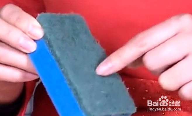 如何去除毛衣上的球球