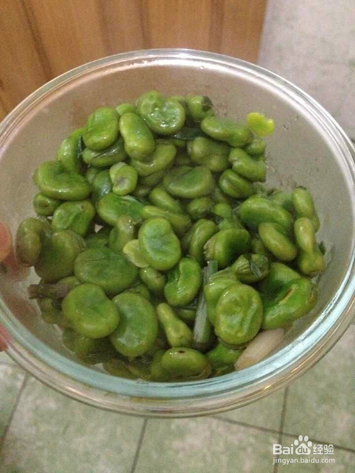 怎样做葱油蚕豆