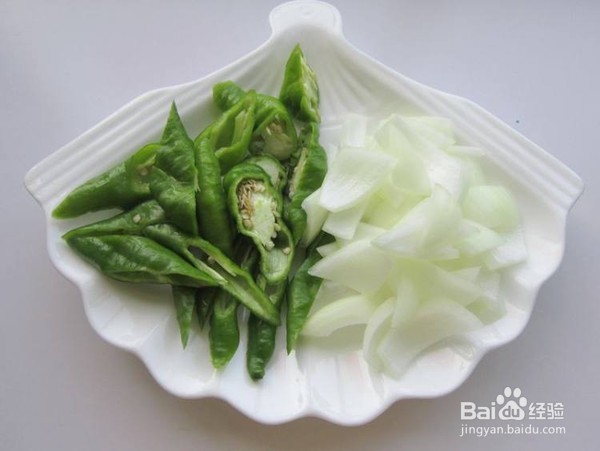 如何制作麻辣羊排