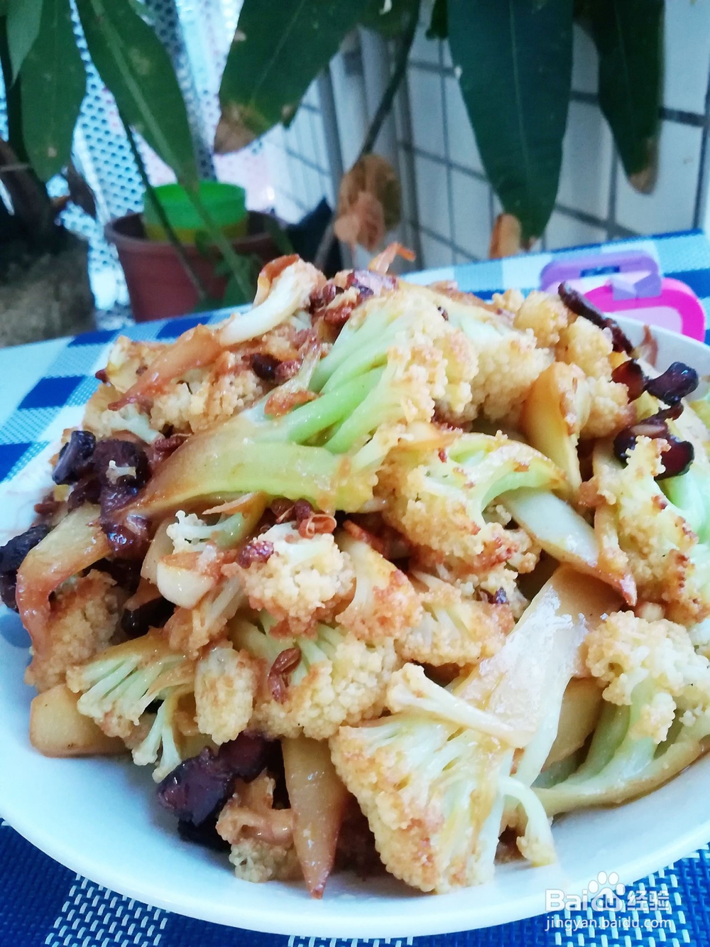 干煸腊肉菜花的做法