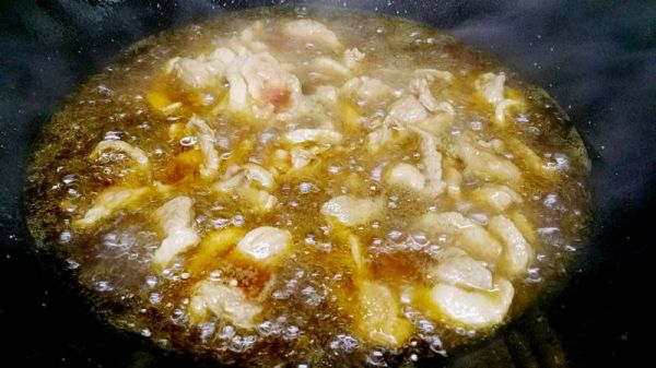 酱酱葱白过油鸭