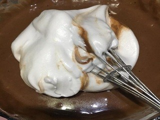 奶茶爆浆蛋糕怎么做？